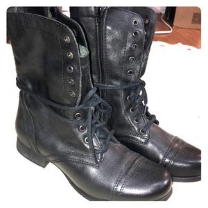 BRAND NEW Steve Madden Combat Boots 8.5